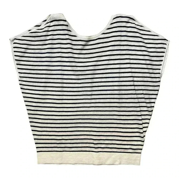 Lilly Pulitzer Cold Shoulder Linen Cotton Striped SweaterSize: S/M - Picture 2 of 7
